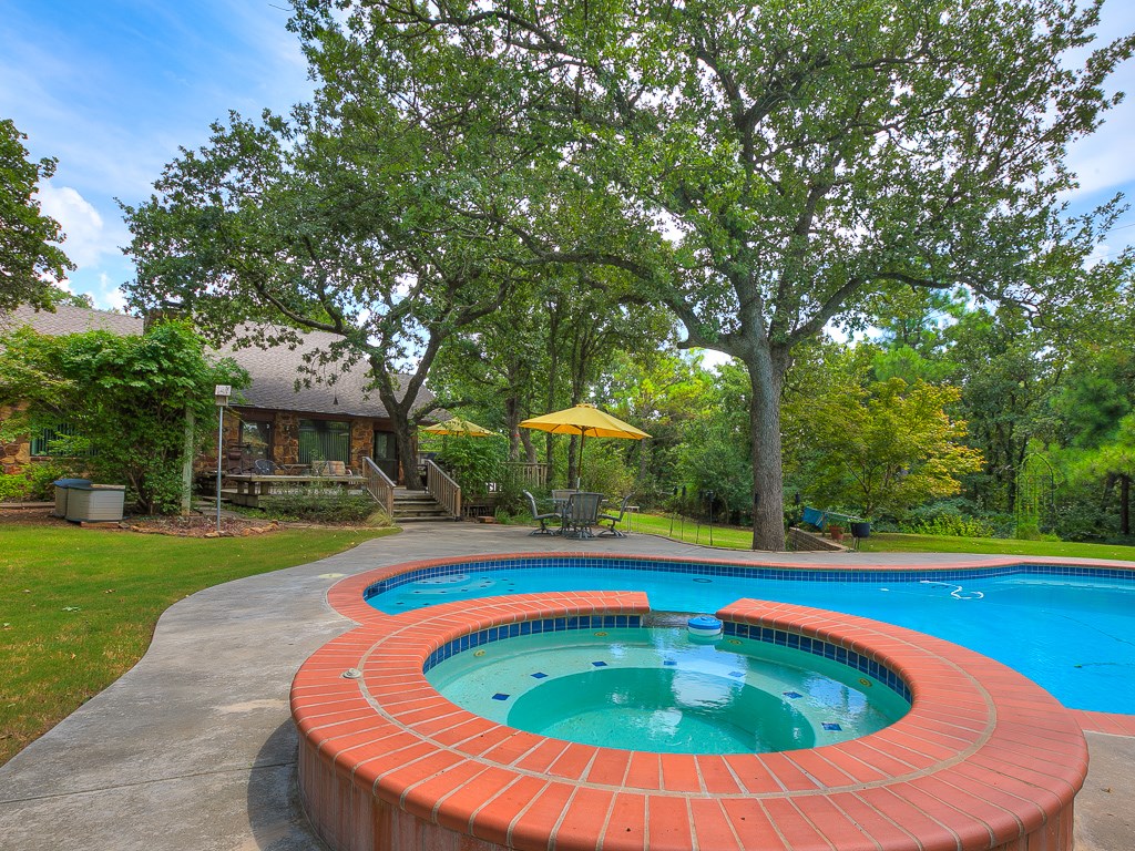 6201 Raspberry Trl, Edmond, OK 73034 photo 23