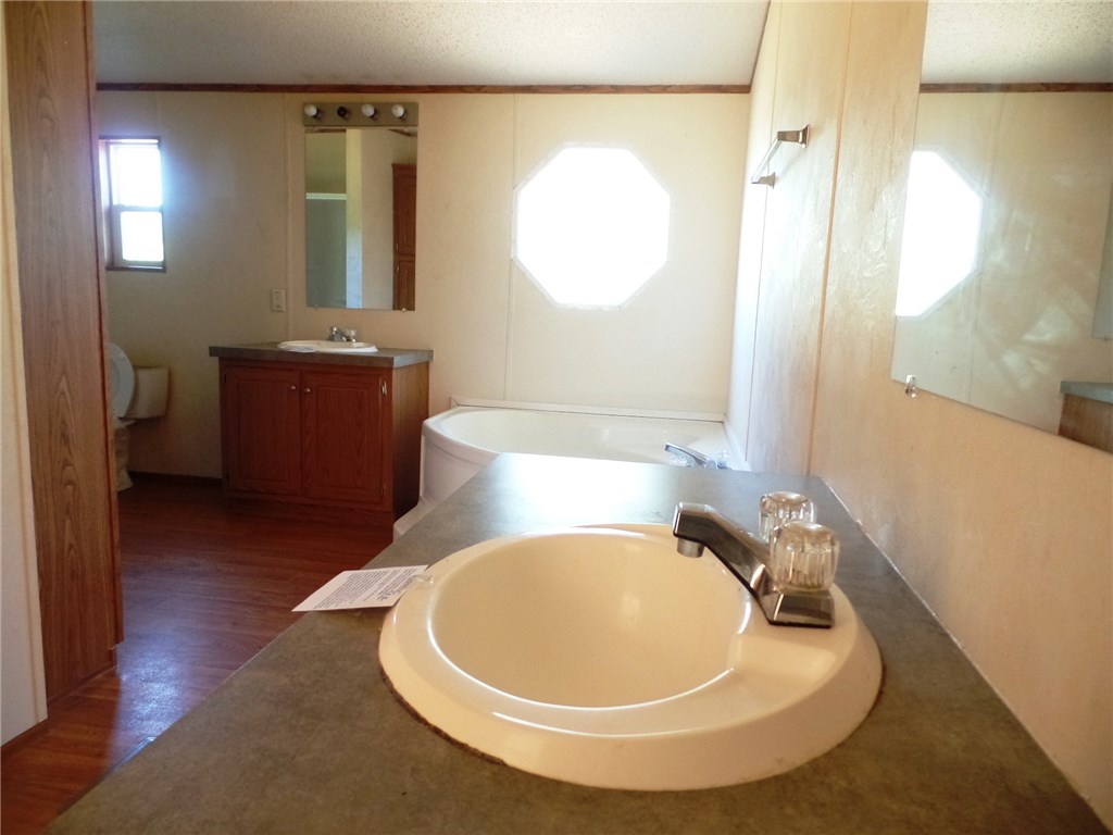 30435 Willow View Rd, Tecumseh, OK 74873 photo 12