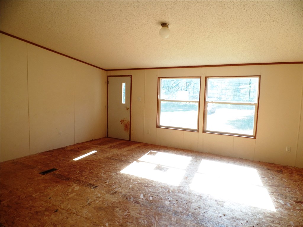 30435 Willow View Rd, Tecumseh, OK 74873 photo 3
