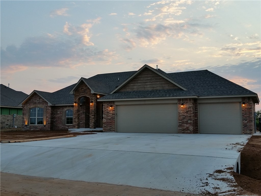 1433 Antler Rdg, Tuttle, OK 73089 photo 1