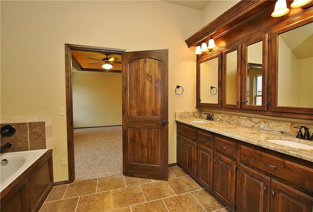 1429 Antler Rdg, Tuttle, OK 73089 photo 23