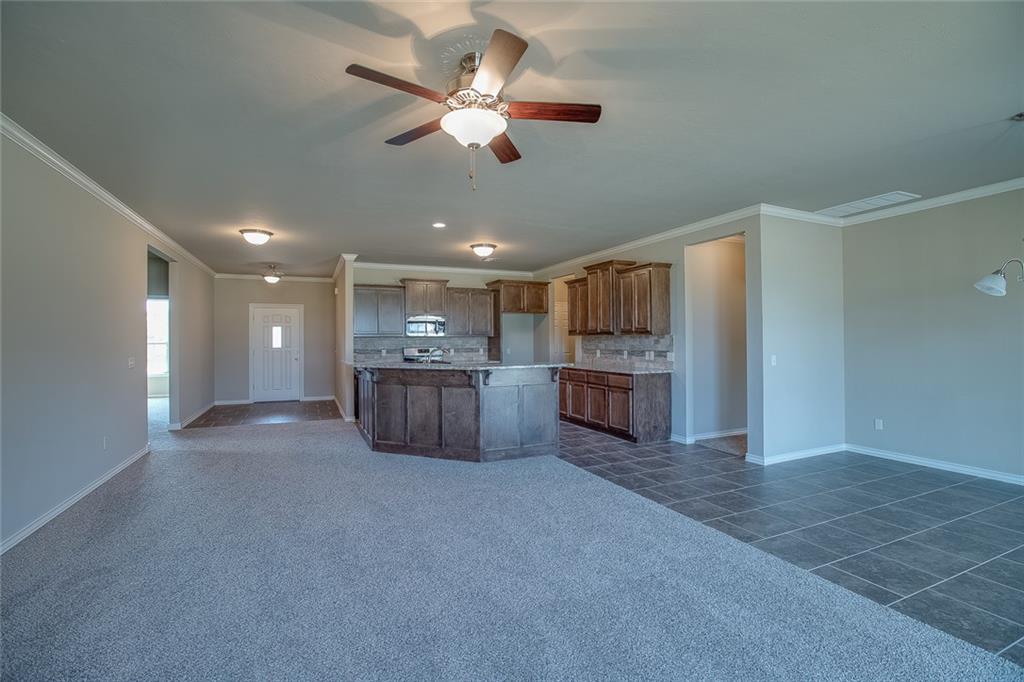 955 Oak Tree Ct, Harrah, OK 73045 photo 6