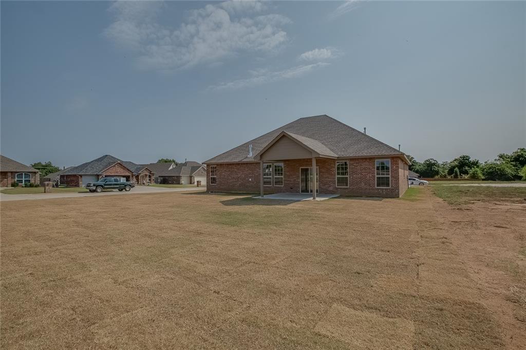 955 Oak Tree Ct, Harrah, OK 73045 photo 26