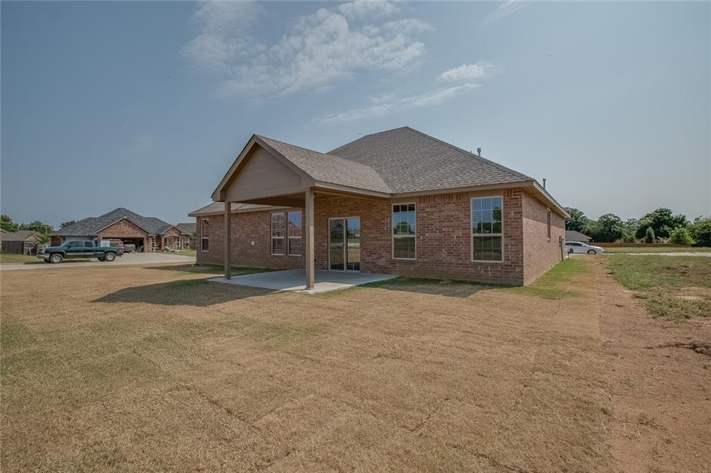 955 Oak Tree Ct, Harrah, OK 73045 photo 25