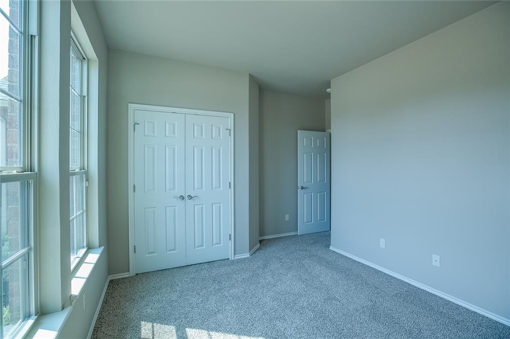955 Oak Tree Ct, Harrah, OK 73045 photo 17