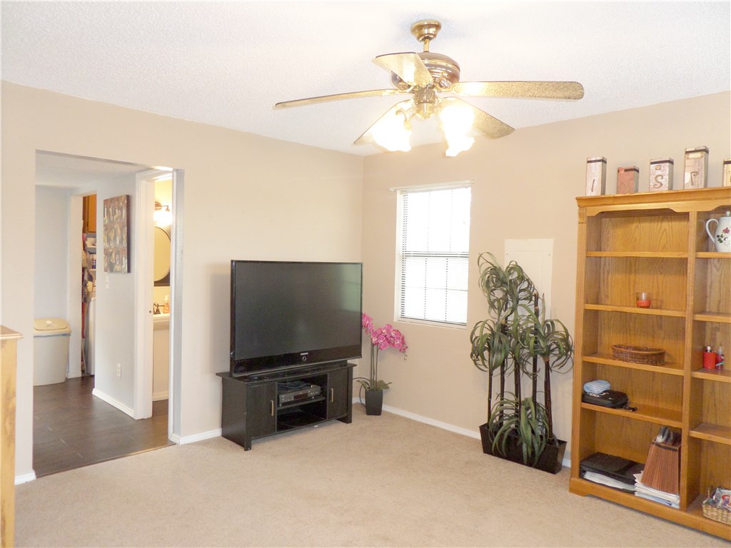 29811 Memorial, Mcloud, OK 74851 photo 7