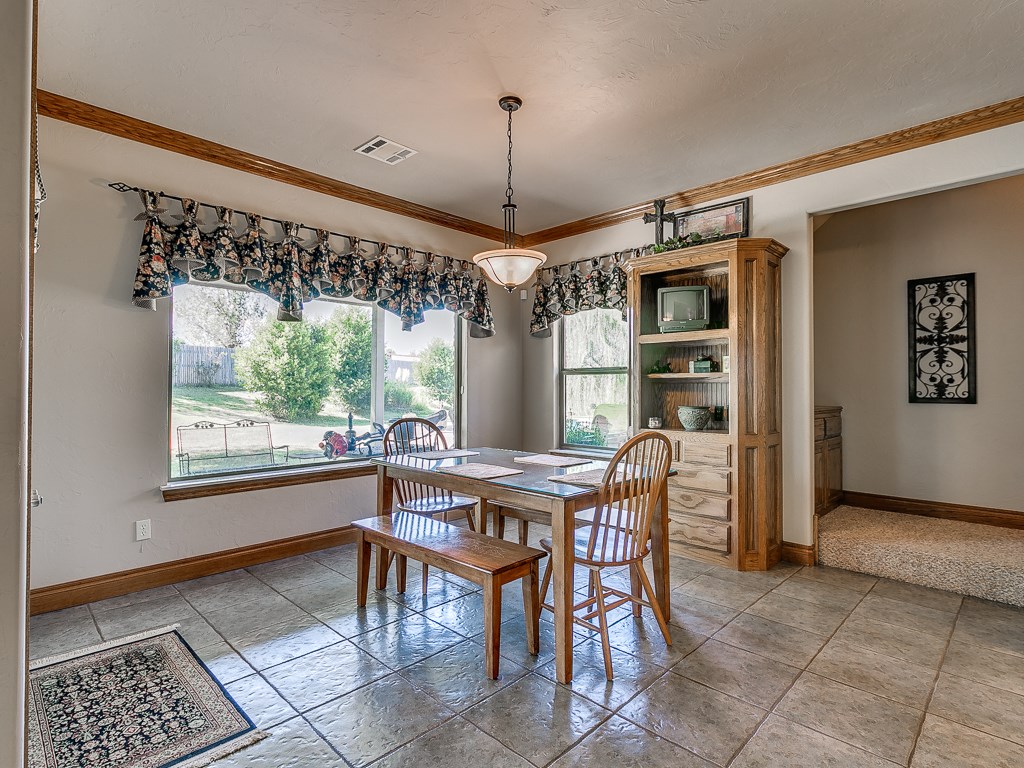 4204 E Silver City Rdg, Tuttle, OK 73089 photo 11