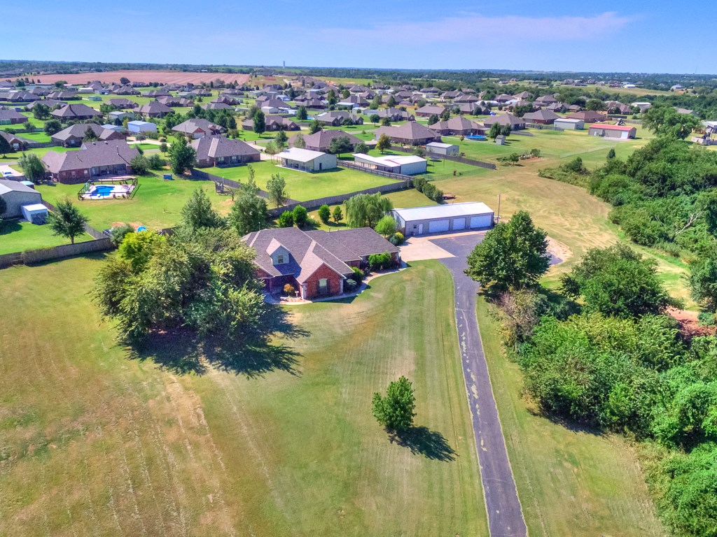 4204 E Silver City Rdg, Tuttle, OK 73089 photo 4