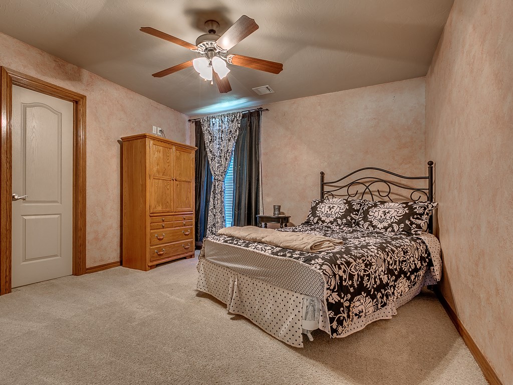 4204 E Silver City Rdg, Tuttle, OK 73089 photo 20