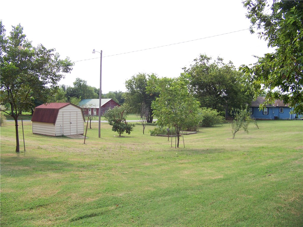 623 E 10th, Chandler, OK 74834 photo 15