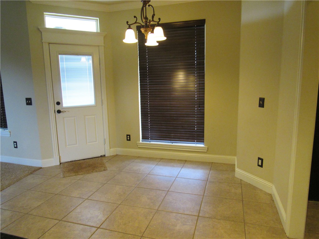 405 Windsor Ln, Tuttle, OK 73089 photo 14