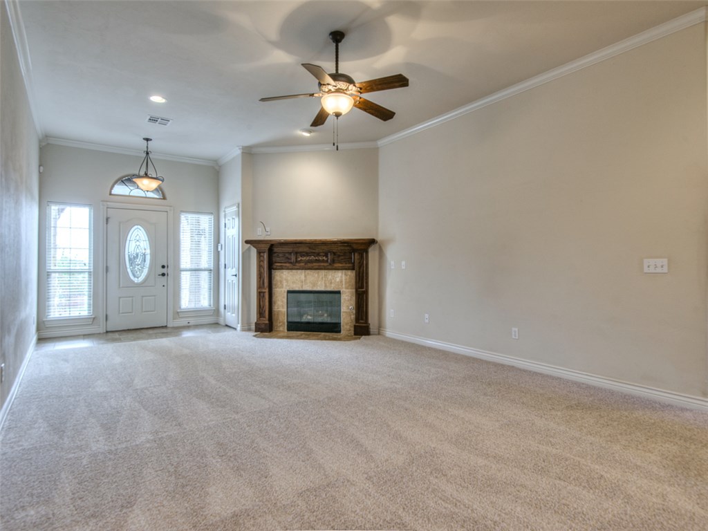 1205 NW 19 St, Moore, OK 73160 photo 5