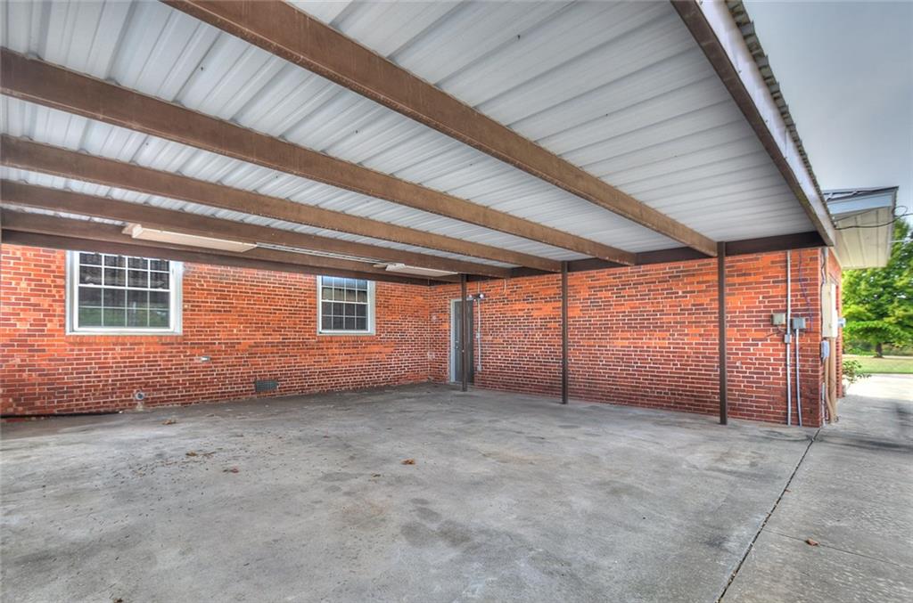 610 S 4th, Mcloud, OK 74851 photo 6