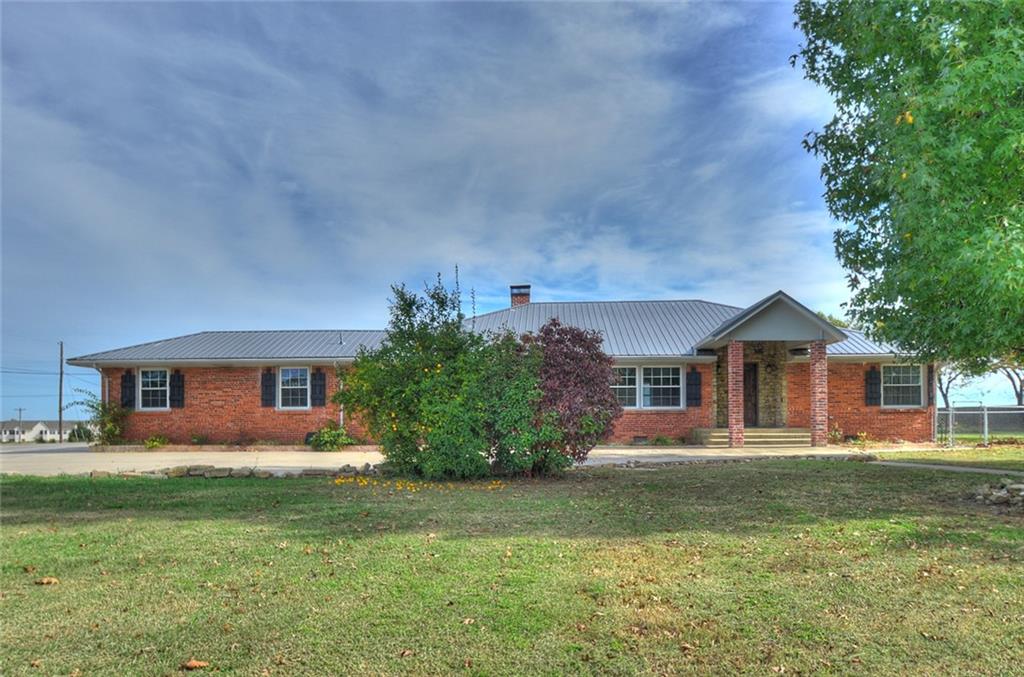 610 S 4th, Mcloud, OK 74851 photo 1