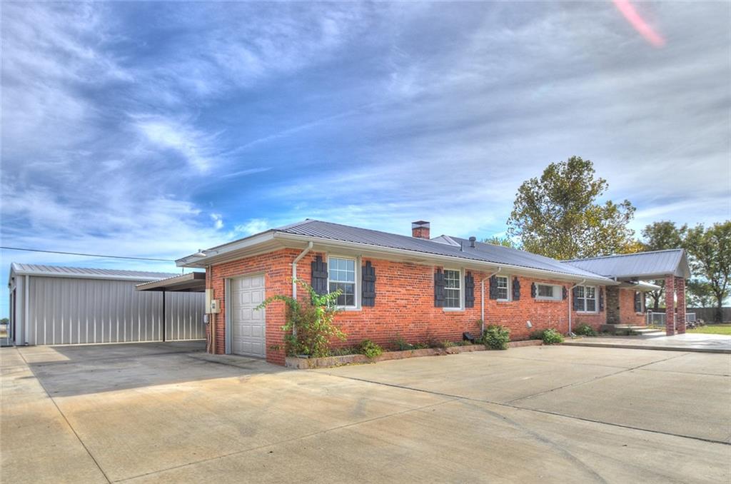 610 S 4th, Mcloud, OK 74851 photo 3