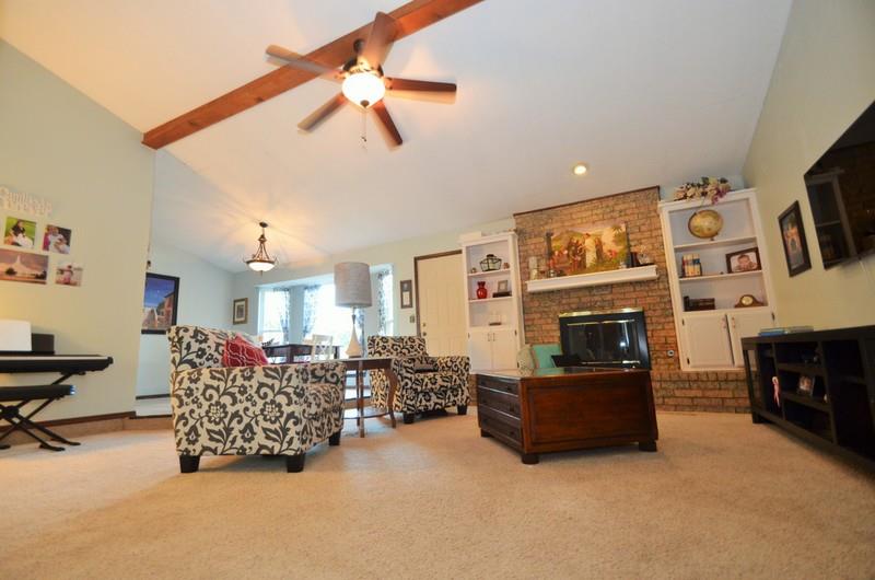 1024 Apollo Cir, Edmond, OK 73003 photo 6