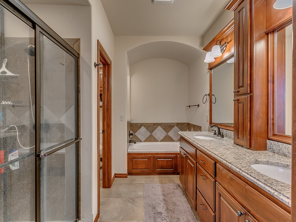 708 Colbert St, Tuttle, OK 73089 photo 21