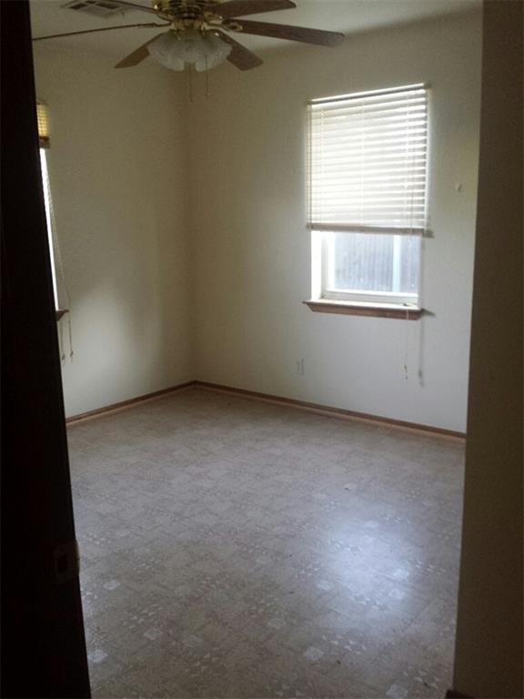 312 Crenshaw St, Wayne, OK 73095 photo 11