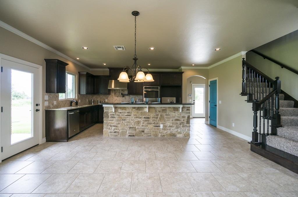 9825 NW 100th, Yukon, OK 73099 photo 10