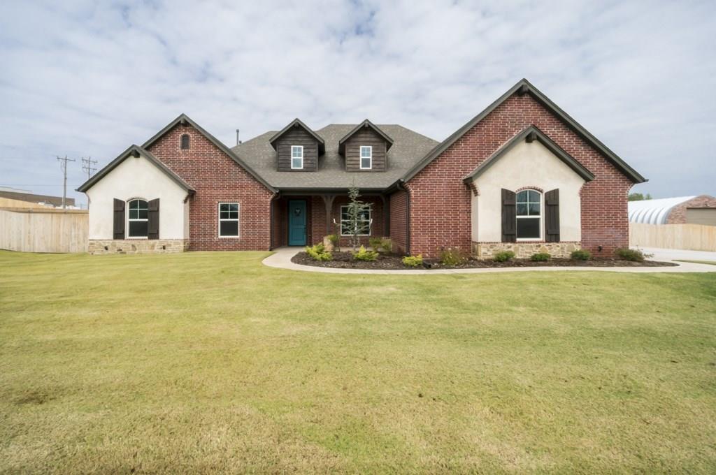 9825 NW 100th, Yukon, OK 73099 photo 1