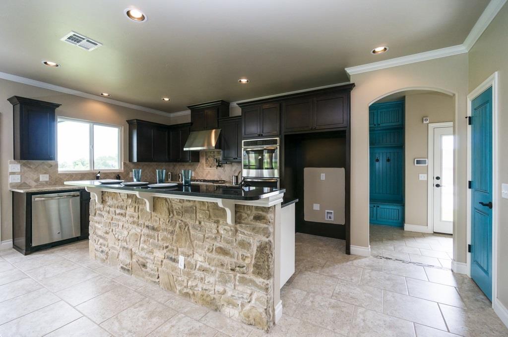 9825 NW 100th, Yukon, OK 73099 photo 11