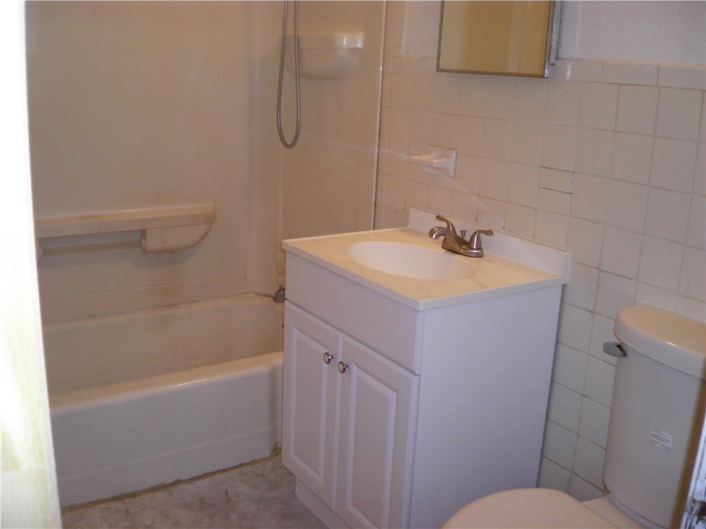 1032 E Wayne, Shawnee, OK 74801 photo 8