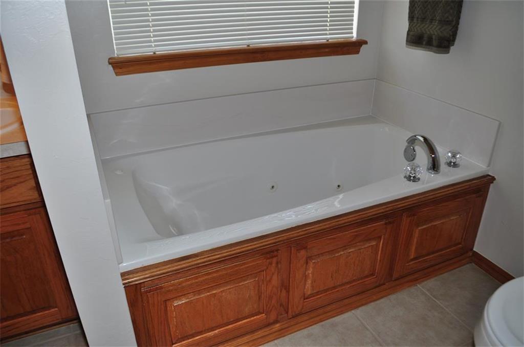 9113 Button Ave, Moore, OK 73160 photo 13