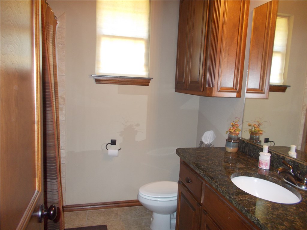 12416 Jerrad Ln, Mcloud, OK 74851 photo 17