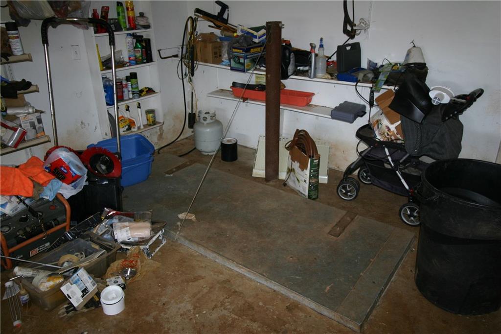 Undisclosed, Byars, OK 74831 photo 25