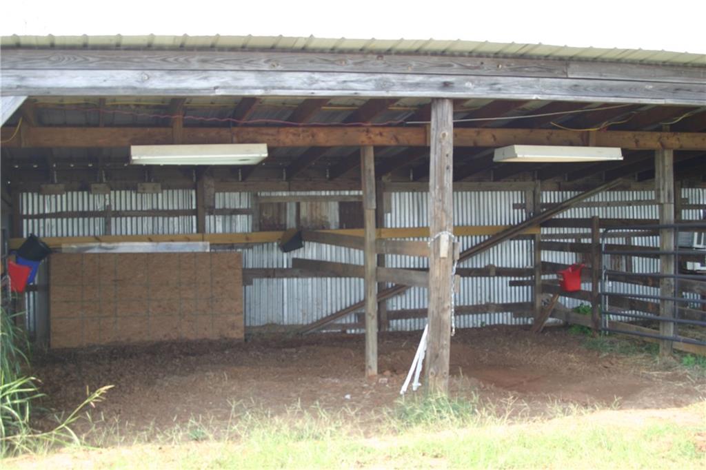 Undisclosed, Byars, OK 74831 photo 11