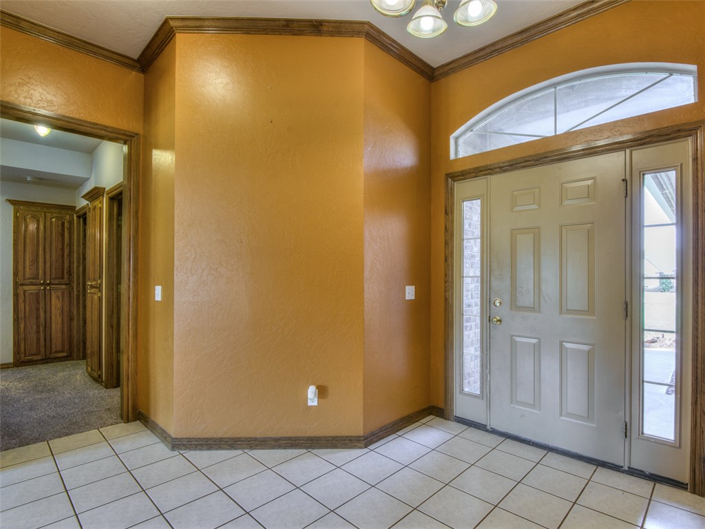 808 Timberland Way, Tuttle, OK 73089 photo 4