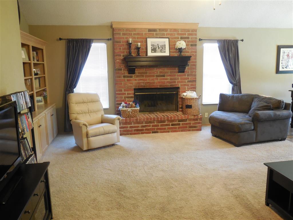 2012 Timberview Dr, Edmond, OK 73013 photo 6
