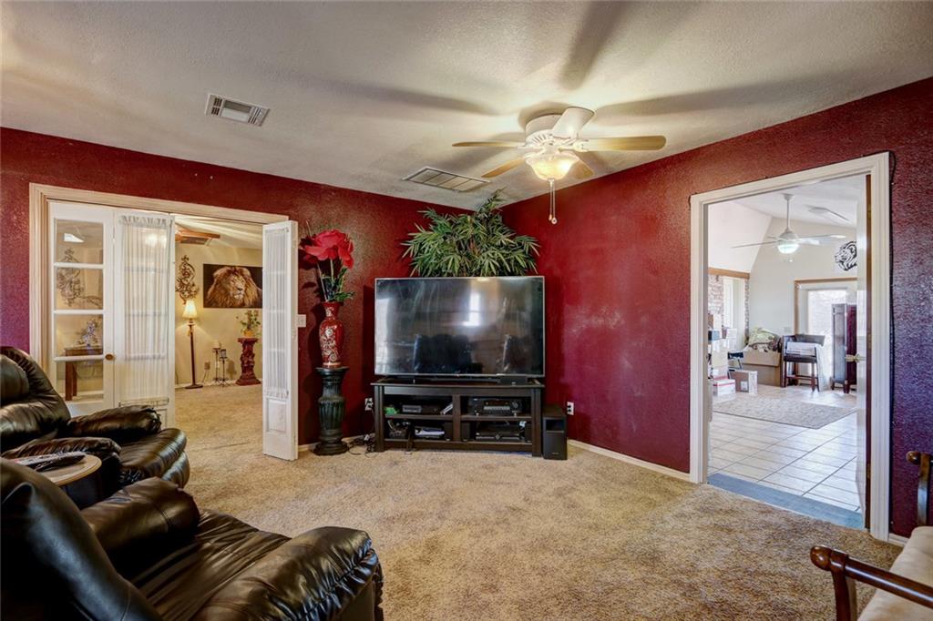 Undisclosed, Norman, OK 73026 photo 17