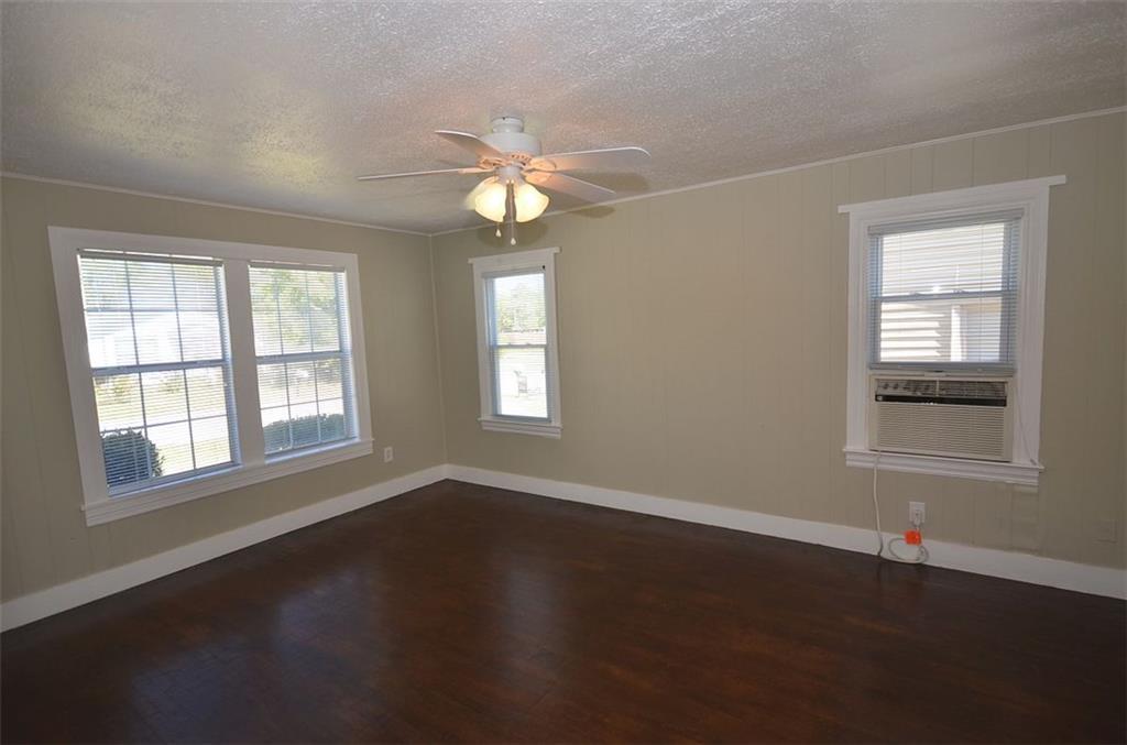 124 E Himes, Norman, OK 73069 photo 4