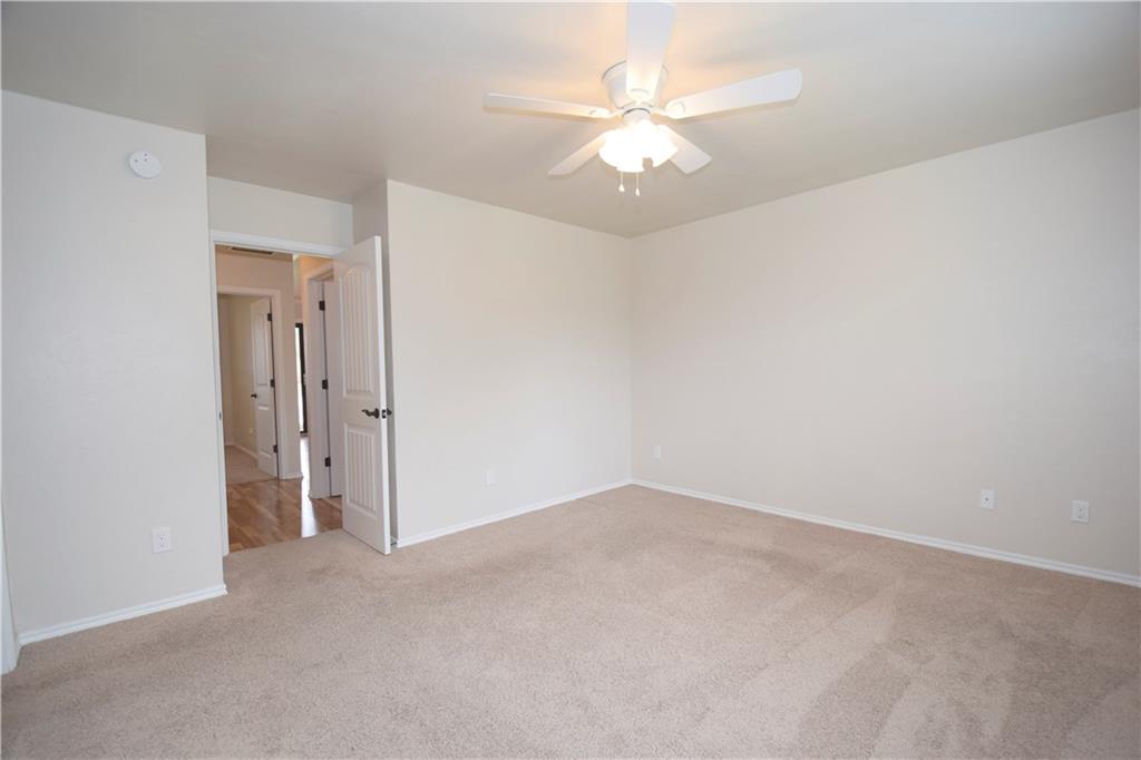 832 Eric Cir, Moore, OK 73160 photo 18