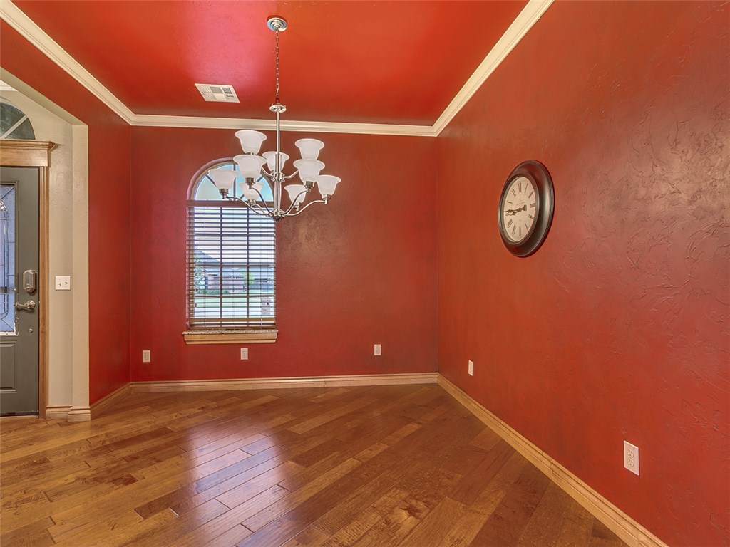 505 Arrowhead Dr, Tuttle, OK 73089 photo 5