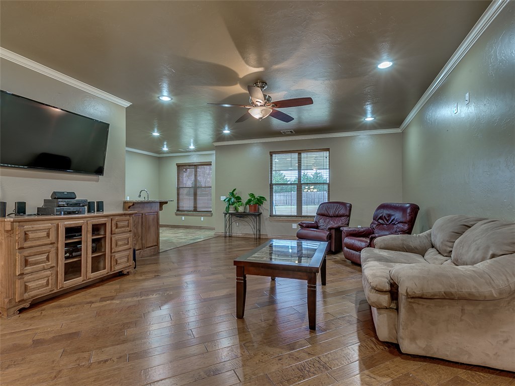 505 Arrowhead Dr, Tuttle, OK 73089 photo 7