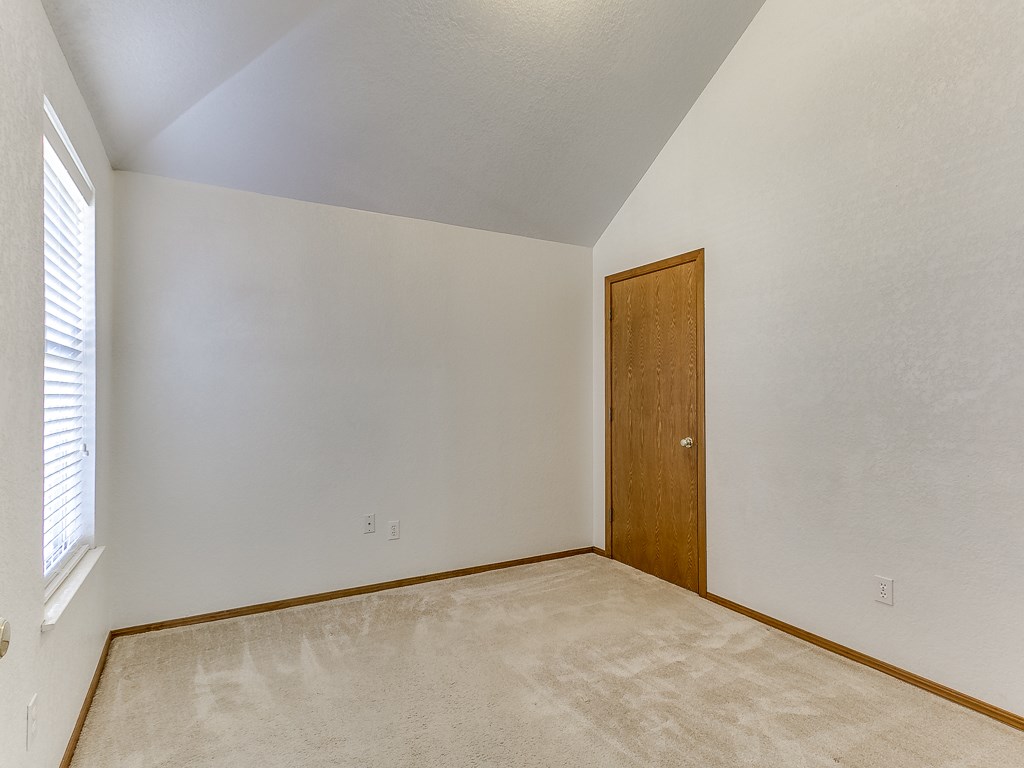 640 Fire Light Dr, Moore, OK 73160 photo 14