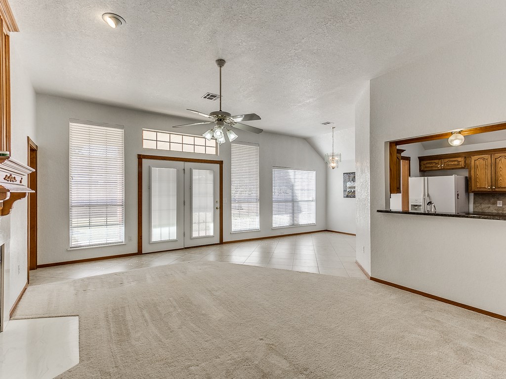 640 Fire Light Dr, Moore, OK 73160 photo 7