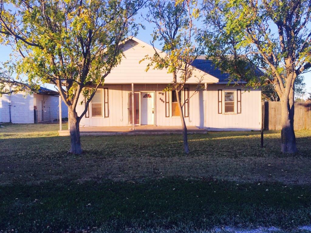 609 W Commerce, Headrick, OK 73549 photo 1