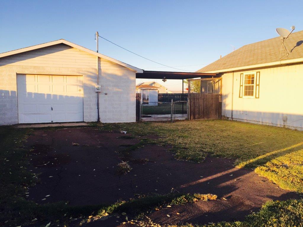 609 W Commerce, Headrick, OK 73549 photo 3