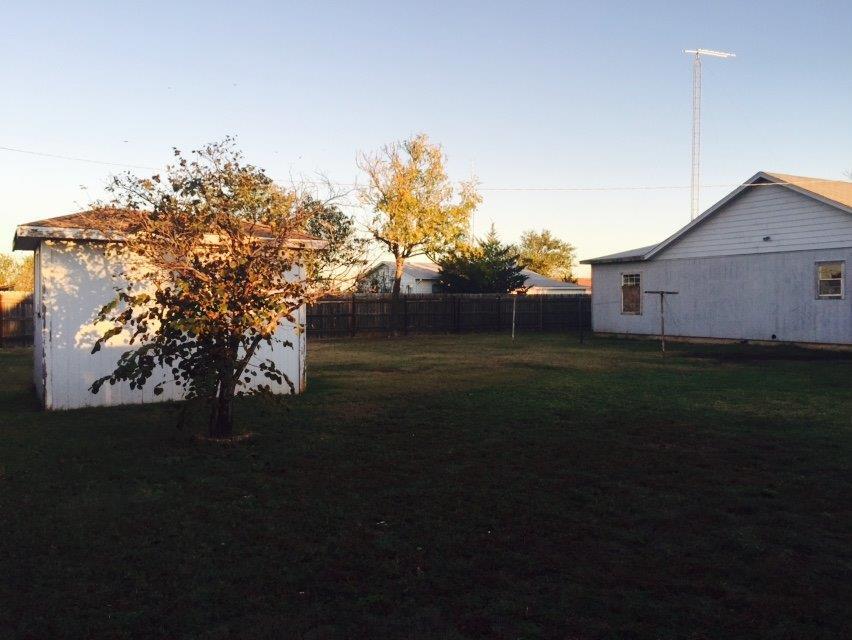 609 W Commerce, Headrick, OK 73549 photo 9