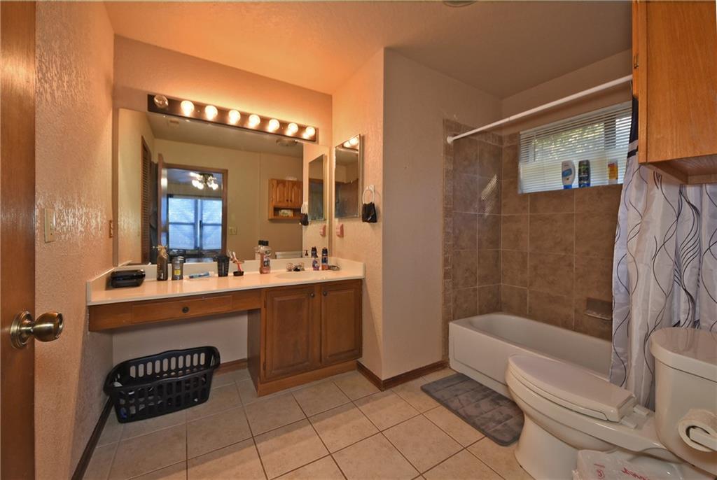 1908 Foxfire Rd, Edmond, OK 73003 photo 14