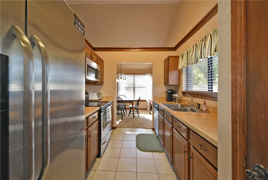 1908 Foxfire Rd, Edmond, OK 73003 photo 11