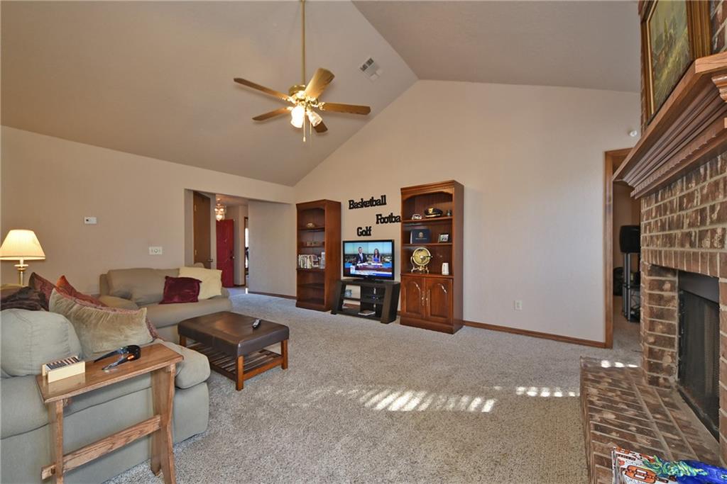 1908 Foxfire Rd, Edmond, OK 73003 photo 6