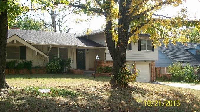 2017 E Foster, Ada, OK 74820 photo 1