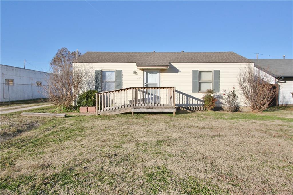 207 SE 3rd, Moore, OK 73160 photo 22