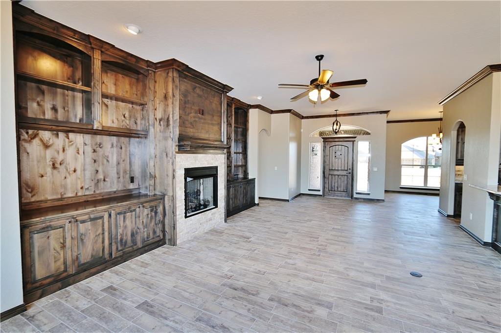 414 Hannah Dr, Tuttle, OK 73089 photo 5