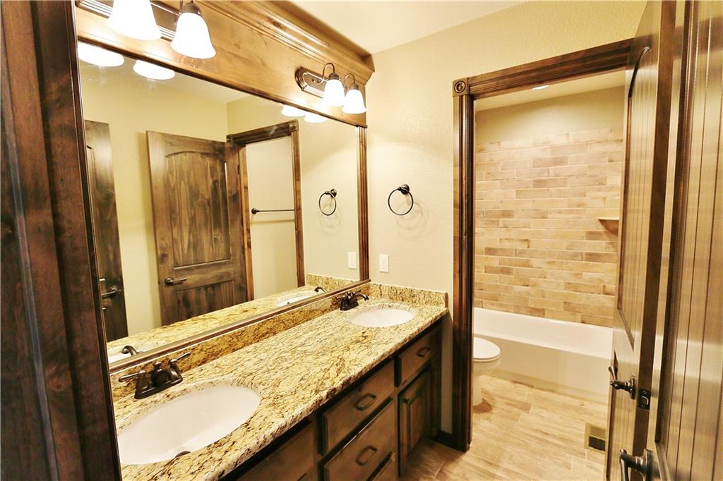 414 Hannah Dr, Tuttle, OK 73089 photo 10