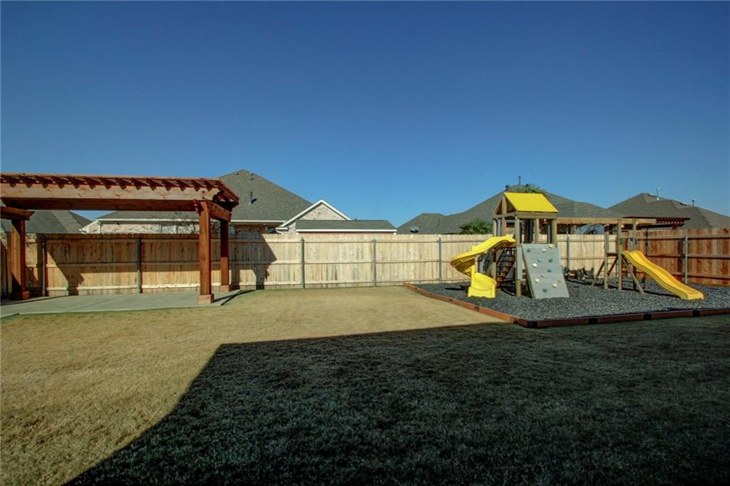 2129 Oak Dr, Moore, OK 73170 photo 26